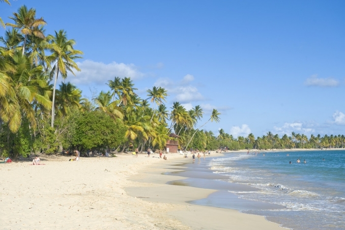 UNA VACANZA AI TROPICI? MARTINICA: NEL CUORE DEI CARAIBI - Isola Magica